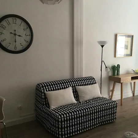 Apartment Building 24 Setubal